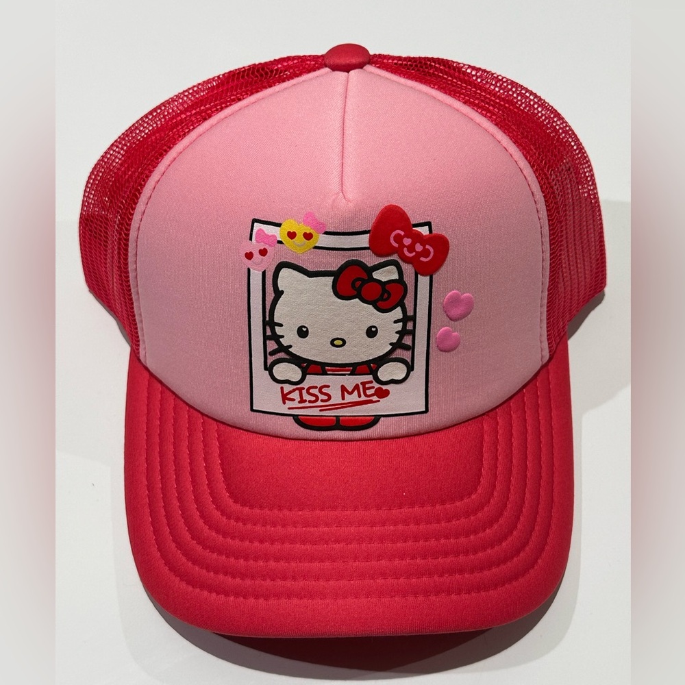 🌸NEW PINK KISS ME HELLO KITTY HAT 🧢 WITH TAGS.